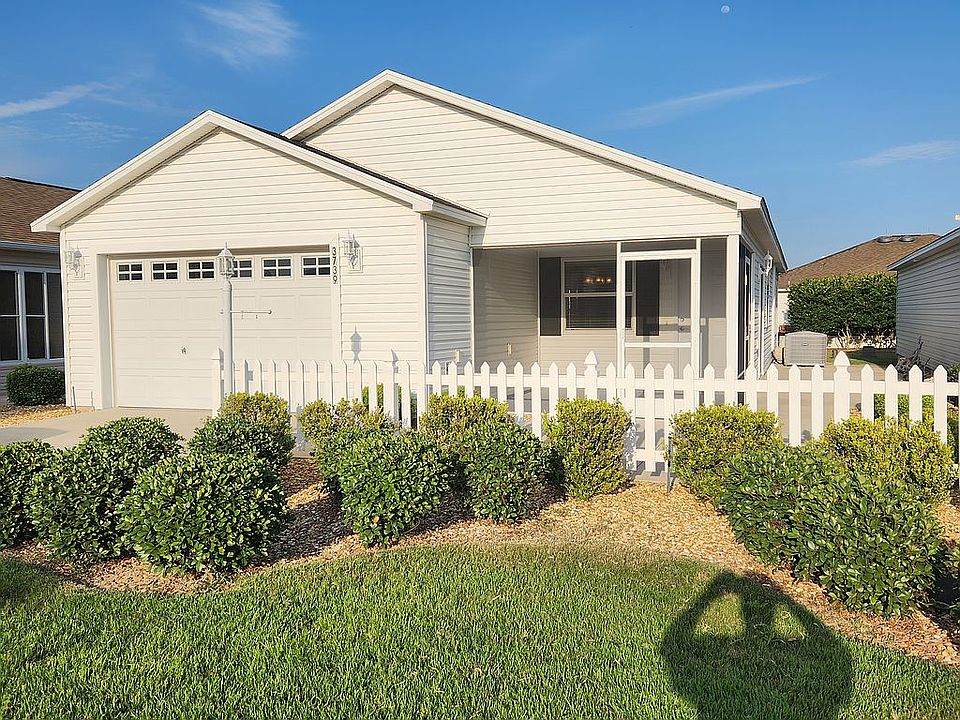 1st image of 3739 Viscaya Ct