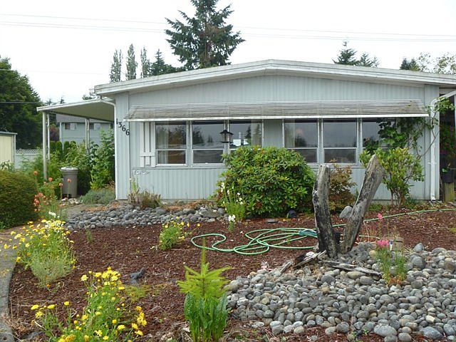 1st image of 1366 Alonda Ln NE