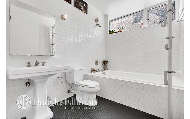 Rented by Douglas Elliman | media 20