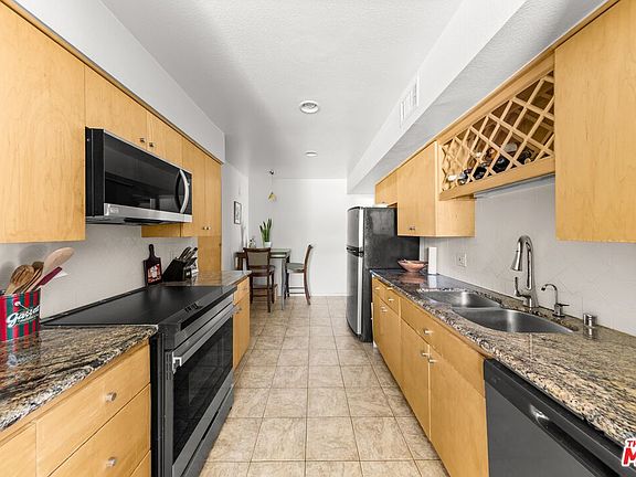 5th image of 190 Arroyo Ter APT 305