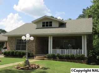 425 Snellgrove Ave, Boaz, AL 35957