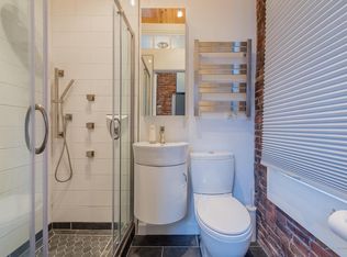 10 Deering St APT 5, Portland, ME 04101