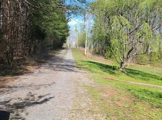 1084 Council Rd NE, Charleston, TN 37310