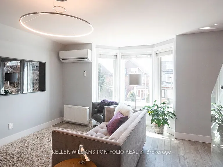 207 Beatrice St #2 — Photo 4