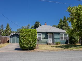 1257 SE Southpark Dr, Grants Pass, OR 97527