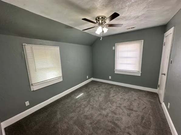 91 Cushing St #B, Portsmouth, VA 23702