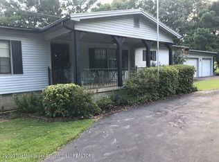 28 County Road 517, Como, MS 38619