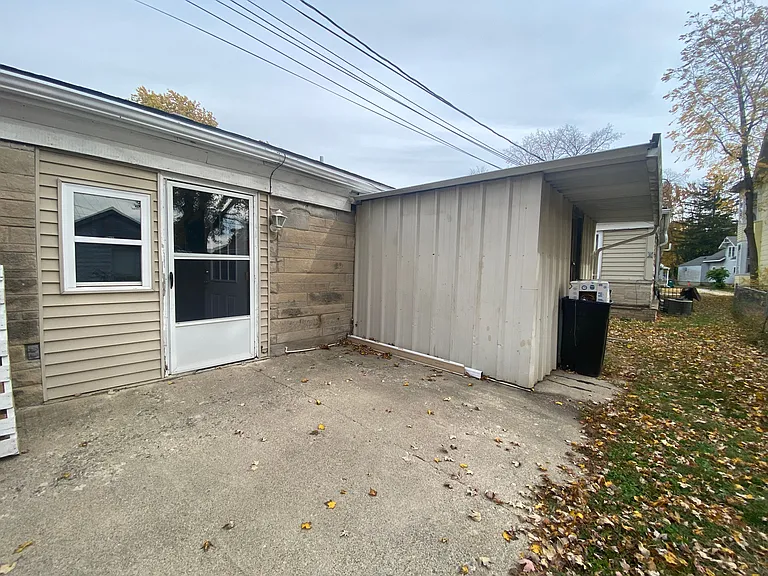 205 Baronne St — Photo 19