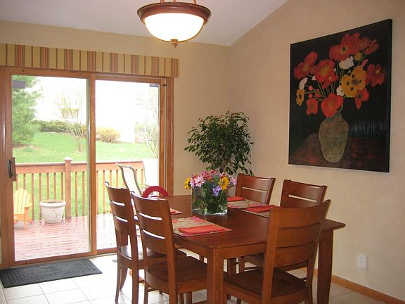 4th image of 107 Fontaine Ct