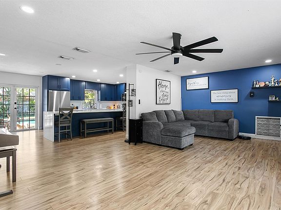 2nd image of 846 Ramblewood Drive
