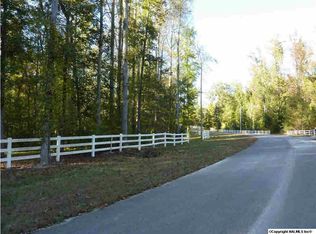 568 Beth Rd, New Market, AL 35761