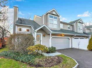 162 Colonial Rd APT 3, Stamford, CT 06906