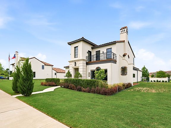 3rd image of 2913 Lakeside Village Blvd