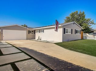 934 Darrell St, Costa Mesa, CA 92627