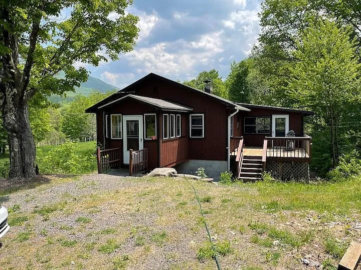 26 Baker Rd