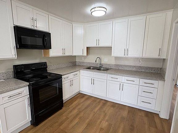 5th image of 744 N Azusa Ave #226
