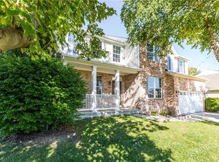 6501 Sussex Dr, Zionsville, IN 46077