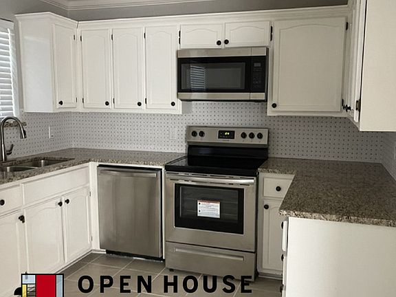 2nd image of 4712 Crest Dr