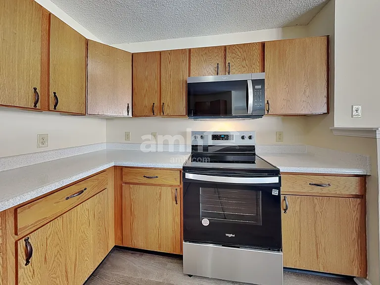 10002 Big Bend Dr — Photo 4