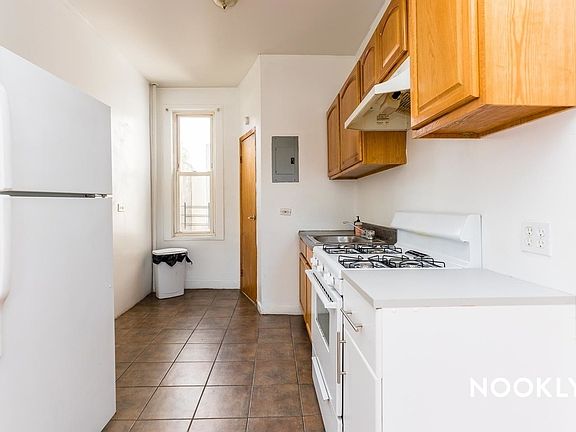 4th image of 59 Ten Eyck St #2K