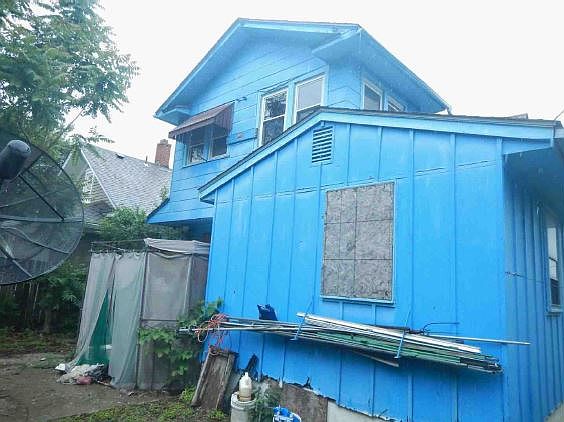 2nd image of 3713 Metropolitan Ave