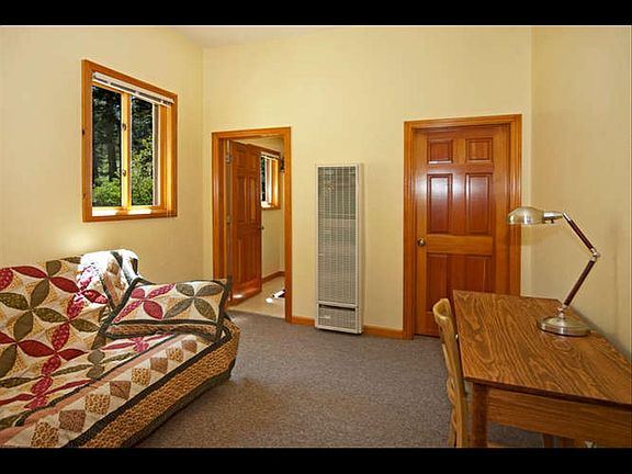 Guest bedroom, ground level