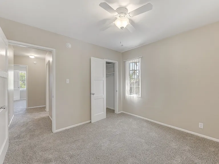 Acclaim at Baldwin Village — Photo 13