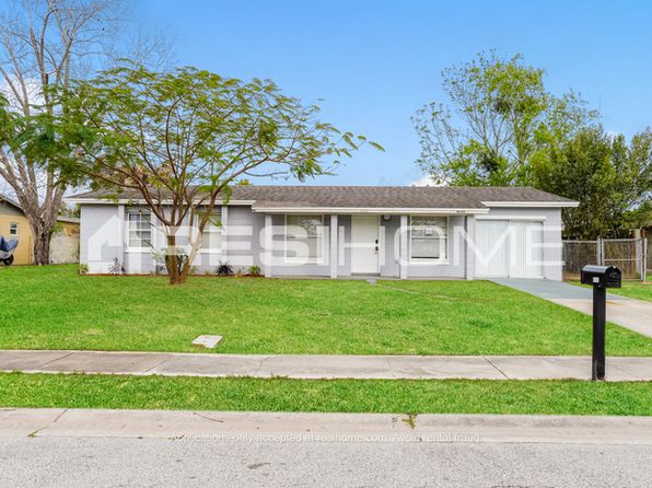 6733 Ovid Ave