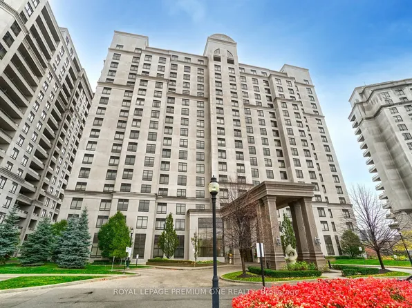 9245 Jane St, Vaughan, ON