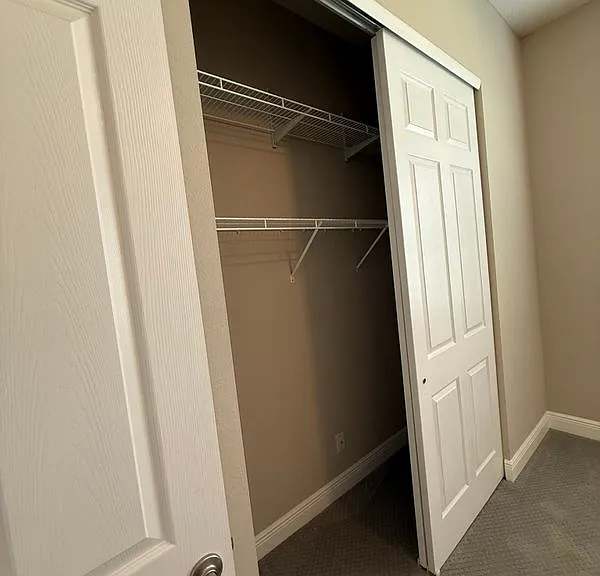 16015 Cape Coral Dr — Photo 29