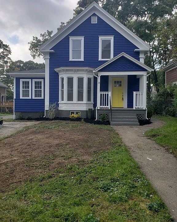 1st image of 70 Grove St