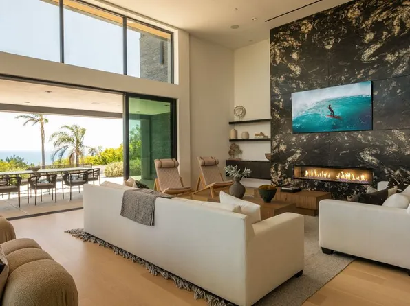 29800 Cuthbert Rd, Malibu, CA 90265