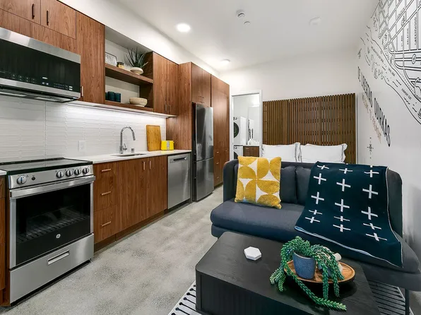 Fremont View (519), 519 N Bowdoin Pl #101, Seattle, WA 98103