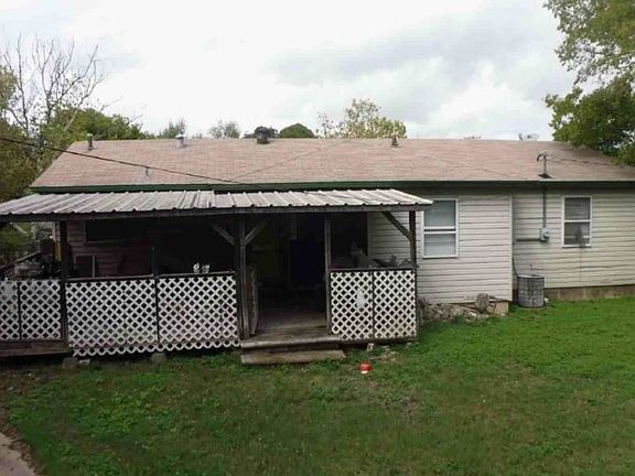 2nd image of 1522 Redondo Dr
