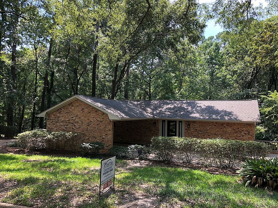 1st image of 2212 Briargrove Dr
