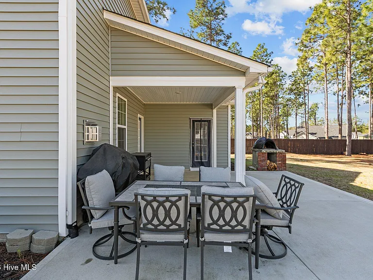 217 Thistleberry Dr — Photo 41
