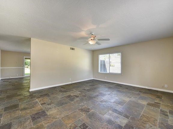 5th image of 8049 Larwin Dr