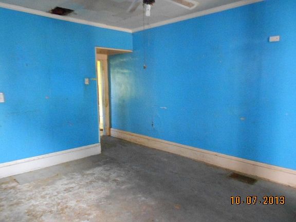 3rd image of 1345 Greenwood Ave