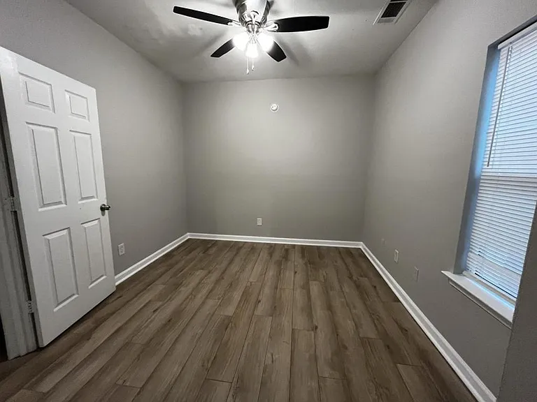 150 Joseph E Lowery Blvd SW — Photo 4