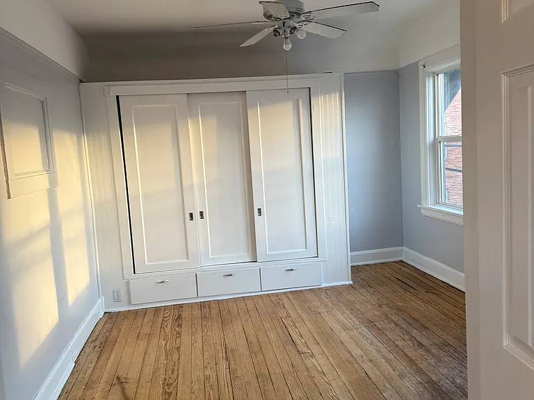 760 E 11th Ave #4 — Photo 7