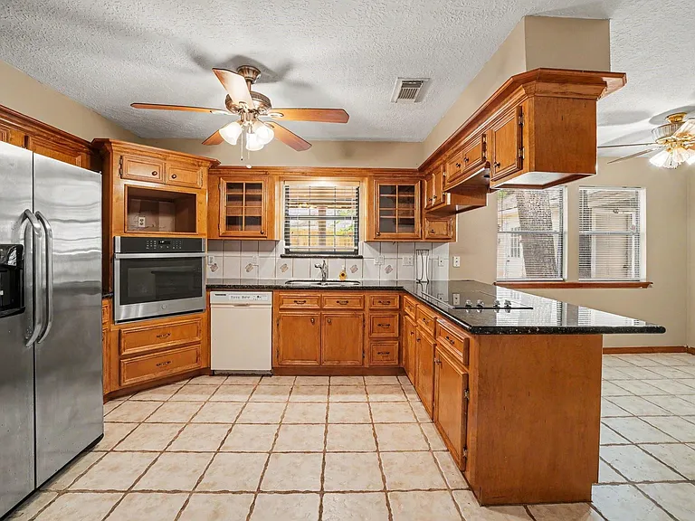 14707 Treborway Dr — Photo 14