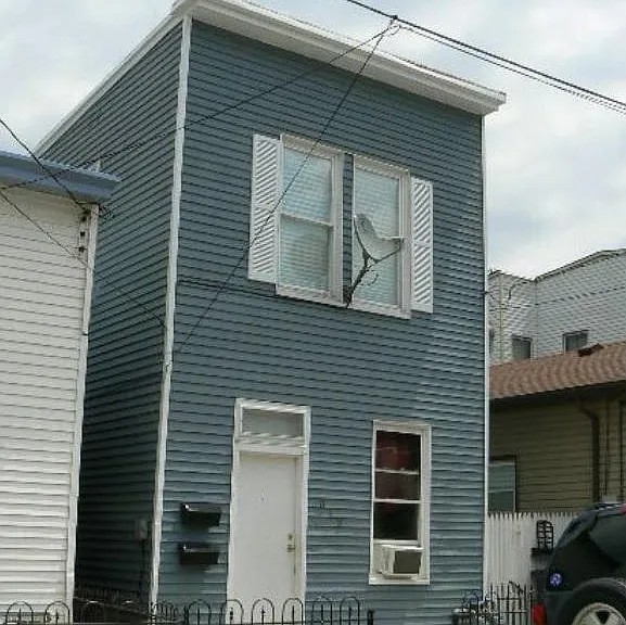 819 Dayton Ave #F2 — Photo 1