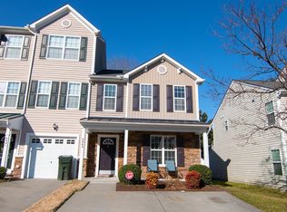 8843 Thornton Town Pl, Raleigh, NC 27616