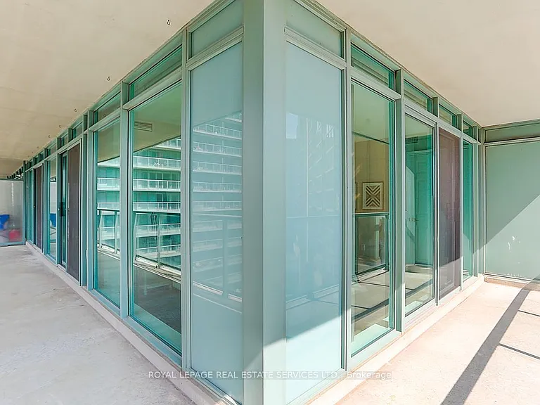 5500 Yonge St #808 — Photo 24