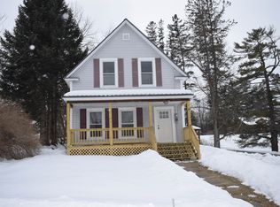 29 Williams St, Lancaster, NH 03584