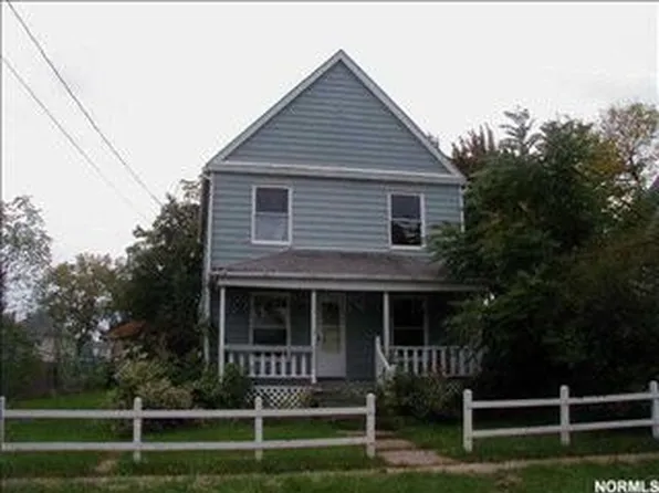 224 Bath St, Elyria, OH 44035