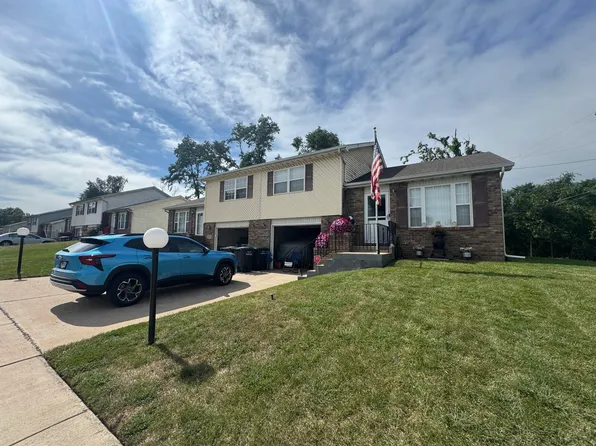 2148-50 Freedom St, Portage, IN 46368