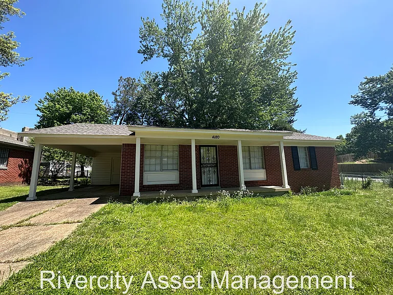 4180 Kerwin Dr — Photo 1