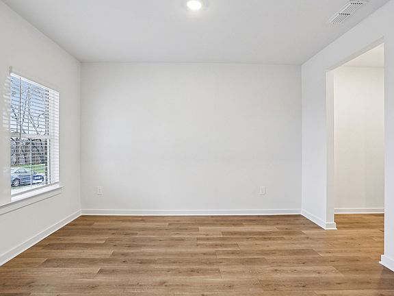 5th image of 108 Vanguard Dr Lot 4