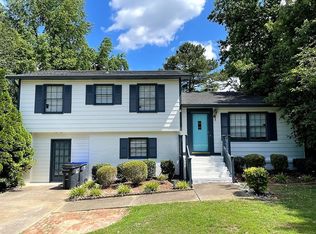 1876 Town Pl, Snellville, GA